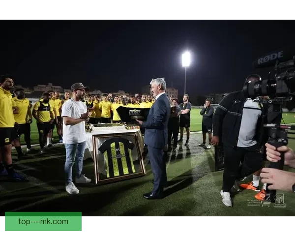 伊万托尼加盟吉达国民揭开新篇章或为沙特联赛带来更多惊喜