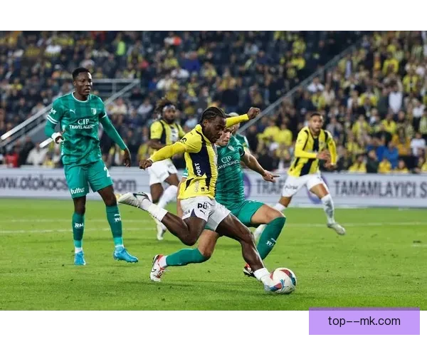 恩内斯里正式加盟费内巴切助力球队攻势提升