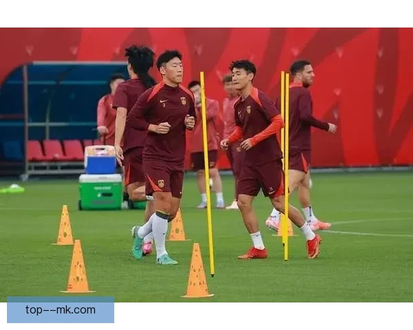 中国男足海口训练营开启体能强化周 主帅强调反击速度为核心